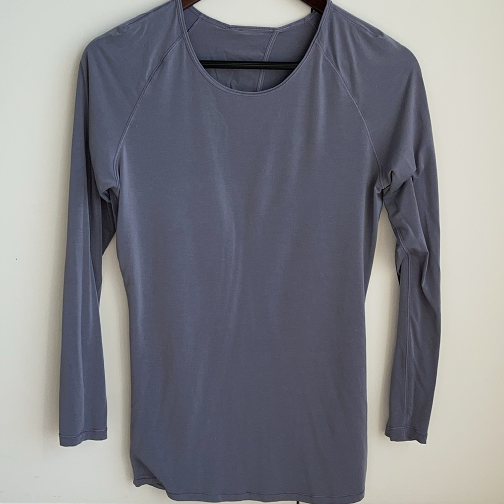 Lululemon Athletica Blue Fitted Long Sleeve Blouse